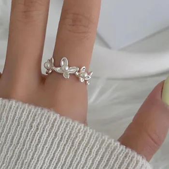 Кольцо с жемчужным цветком из стерлингового серебра S925 для женщин Простое, мягкое и милое Открытое кольцо в форме бабочки с темпераментом